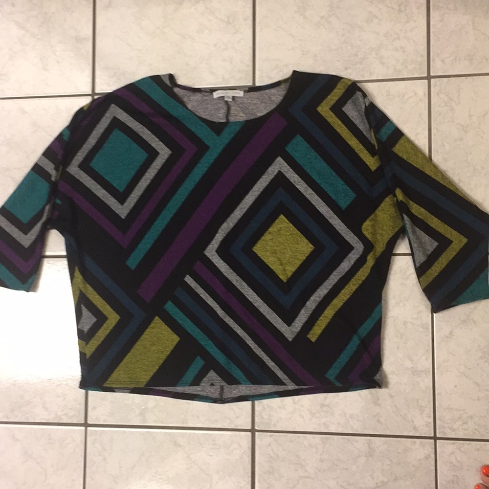 Short Sweater Top 3/4 sleeves Multi Color